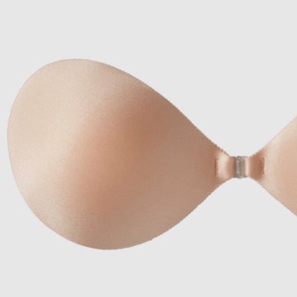 La Senza Seamless Feather-Lite Push-Up Bra - Picture 8 of 9